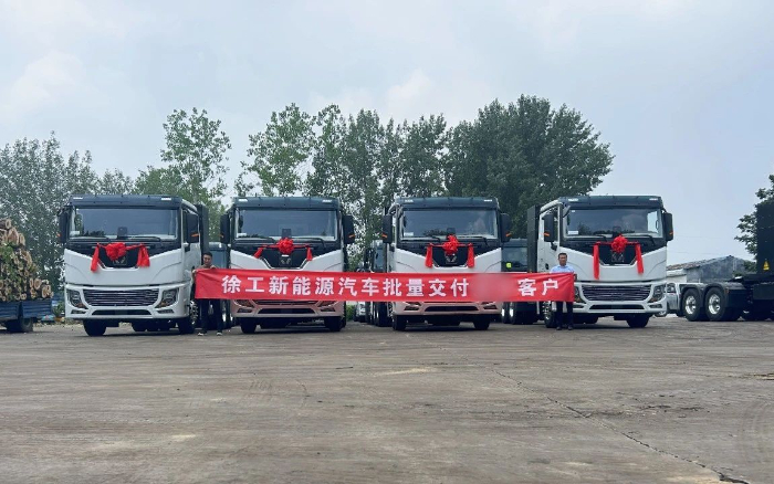 車隊老板的“致富經(jīng)”：“選擇徐工，就是選擇成功！”